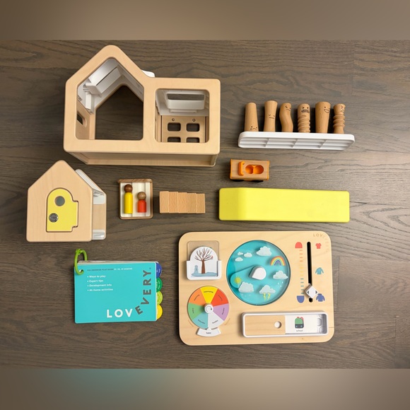 LOVEVERY Other - Lovevery The Observer Play Kit (37-39M)